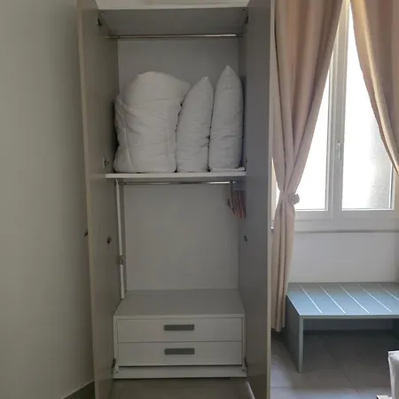 Candy's Dream Gasthuis La Spezia